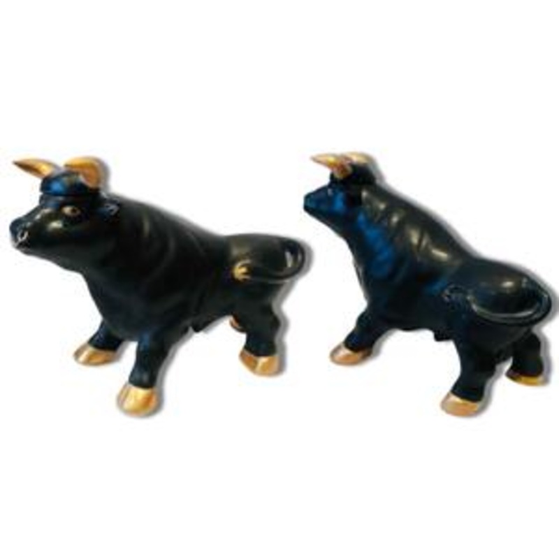 Vodka Filled Black Bull Decanter 50cl