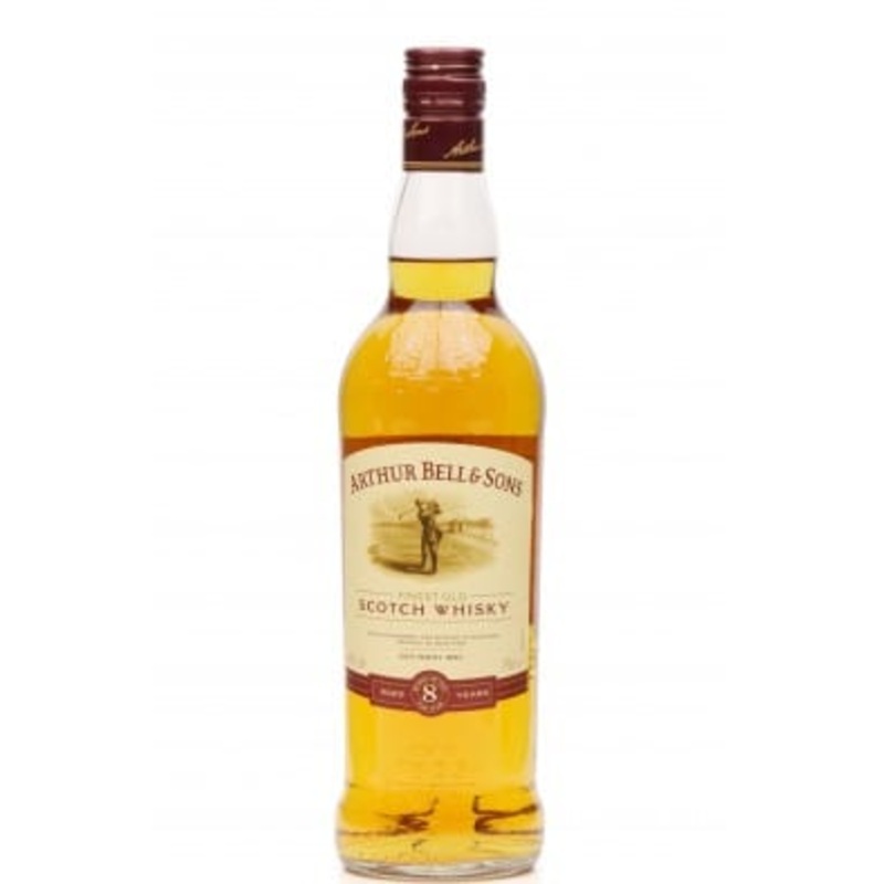 Arthur Bell & Sons 8 Year Old Scotch Whisky (Golfing Label) 70cl
