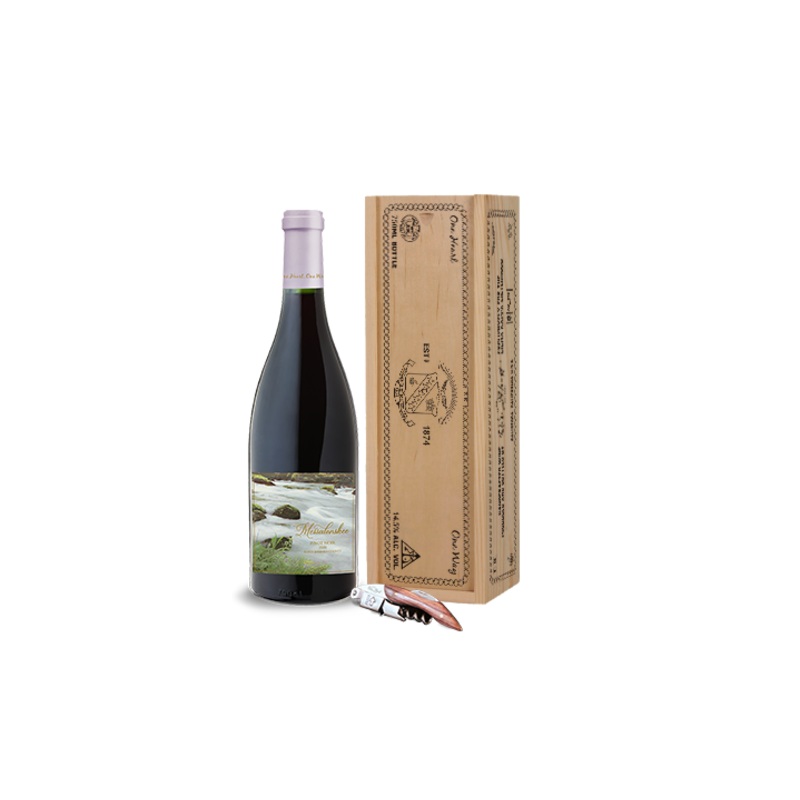 Messalonskee Pinot Noir Gift Box